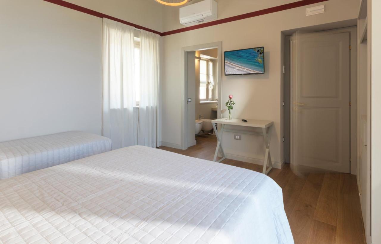 Diecidodici Boutiquerooms Sirolo Esterno foto